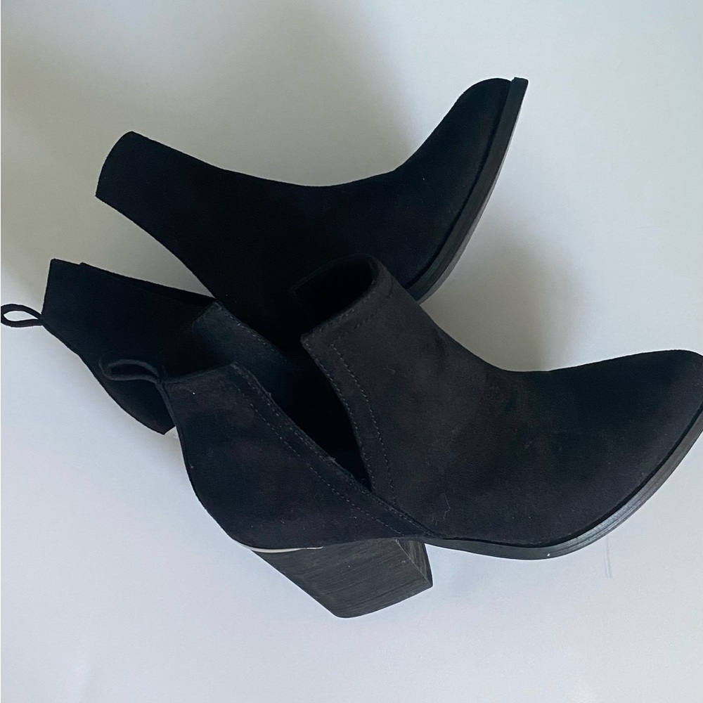 Jelly pop Women's Ankle Boots in Black